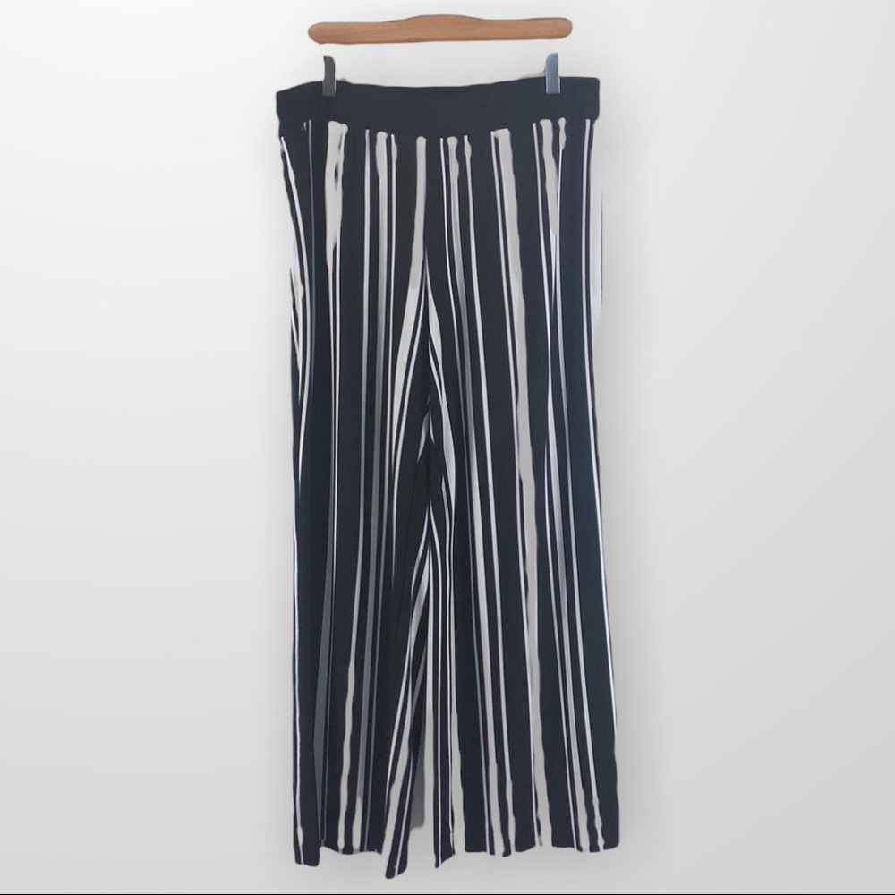 INC International Concepts Black and White Vertical Stripe Wide-Leg Pants